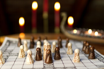 Traditionelles nordisches Brettspiel Hnefatafl	