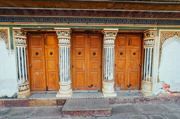 sunehri kothi, the beautiful gates © mithun
