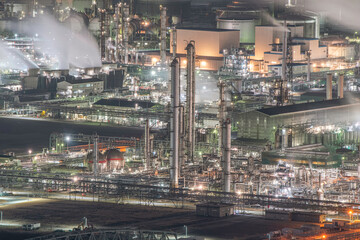 日本の水島コンビナートの工場夜景