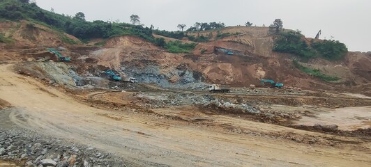 a combination of beautiful nature and the world of mining  © ucokjasti