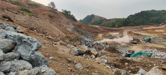 a combination of beautiful nature and the world of mining  © ucokjasti