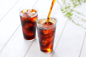 グラスに注いだアイスコーヒー