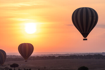 Ballon Safari at sunrise, Serengeti National Park, Tanzania