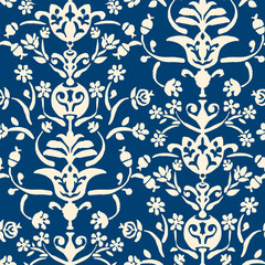 Indian Damask Floral Seamless Vector Pattern, Vintage Oriental Motif Print for Chintz fabric or Batik Indonesia Sarong, Arabesque Design, Christmas Decoration 