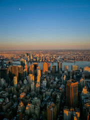 Couch&eacute; du soleil sur Manhattan