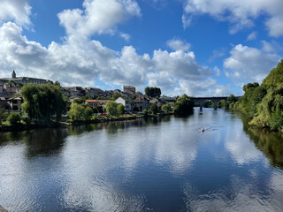 Obraz premium La Vienne à Limoges