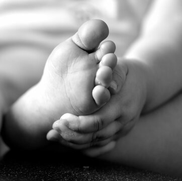 Pied et main de b&eacute;b&eacute;