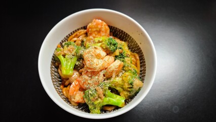 Fait maison - Crevettes et brocoli 