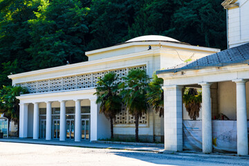 Pavillon du Prince Impérial des Thermes de Luchon, construit en 1953 à Bagnères-de-Luchon, dans...