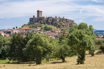 Polignac est une commune française située dans le département de la Haute-Loire en région...