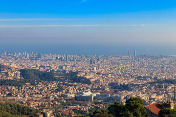 Fototapeta premium Skyline of Barcelona from Tibidabo mountain, Spain