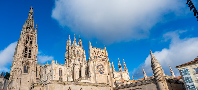 CATEDRAL DE BURGOS EXTERIOR DETALLES 2023