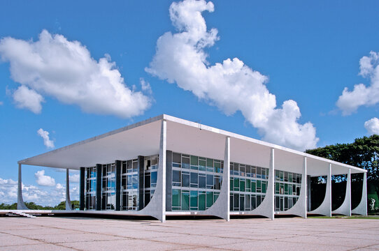  The Supreme Court of Justice Building, The STF Building, a architecture project by Oscar Niemeyer, Bras&iacute;lia, Brazil, 2021