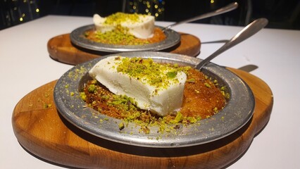 Turkish Knafeh with Creamy Ice Cream and Pistachios – A Luxurious Sweet Treat