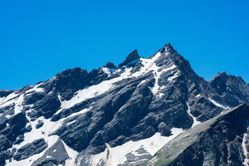highlands landscape, view of glaciers on mountain peaks