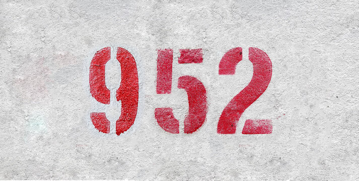 952