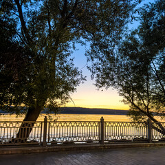 Photo of the sunset on the shore of the lake