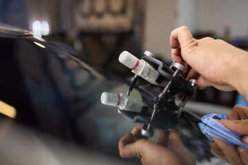 Installing windshield on a car with automotive design