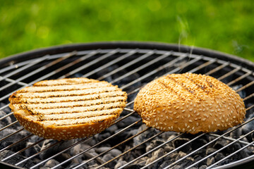 grilled burger bread