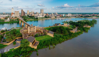 Fototapeta premium Mud Island Park and downtown city skyline of Memphis, Tennessee, United States of America.