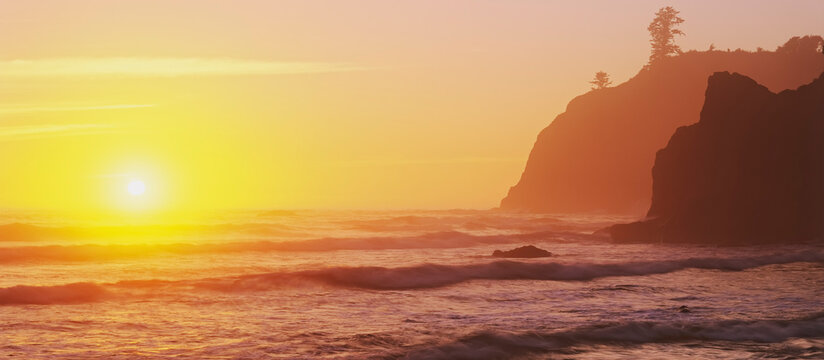 Sunset at Ruby Beach, Olympic National Park, Washington State. 