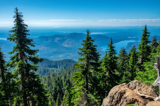 Lake Cushman, Olympic National Park, Washington State, USA