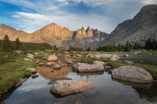 Shadow Lake and view of the backside of Cirque of the Towers. Bridger Wilderness. Wind River Range, Wyoming.