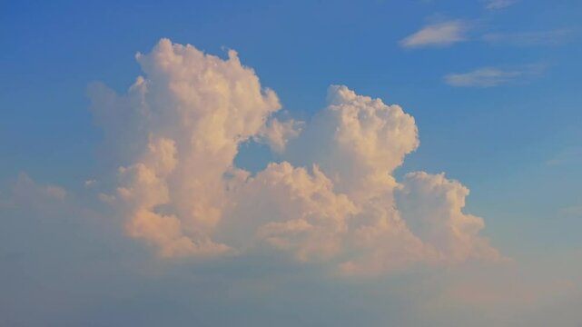 Beautiful sky scenery of Wuhan in summer