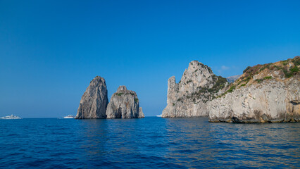 Fototapeta premium rock in the sea