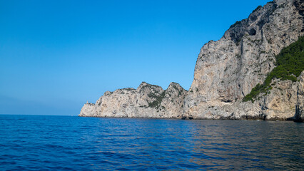 Naklejka premium cliff in the sea