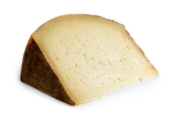 Fetta di pecorino romano isolato su fondo bianco, formaggio italiano con latte di pecora 