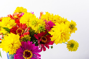 Enhance your home with a lively summer bouquet of Zinnia and Rudbeckia Goldquelle, offering a fresh, colorful display and seasonal elegance