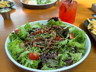 salad
