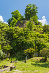 日本　岐阜県中津川市にある岩山の上に建つ苗木城の天守展望台