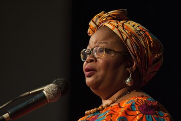 Leymah Gbowee speaks at hunger conference in Sao Paulo.