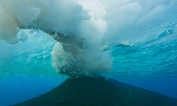 Underwater mountain explode