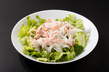 カニかまサラダ　