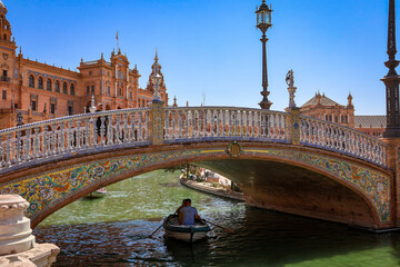 Puente de Aragón en Plaza España