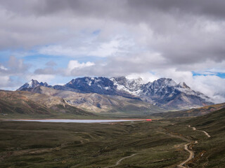 Chacaltaya, haute montagne de la Cordillère des Andes en Bolivie, près de La Paz