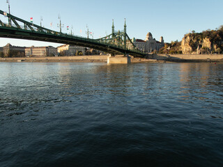 Fototapeta premium Bridge to town