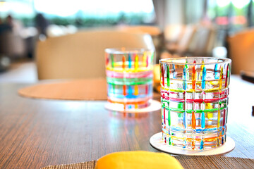 カラフルなグラス