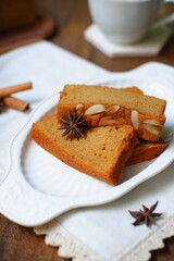 Slice cake ina place