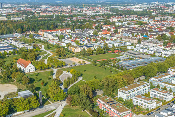 Ausblick auf den Sheridan-Park im Stadtteil Pfersee in Augsburg in Schwaben