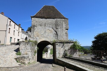 La porte d'Ardon, ancienne porte de ville, ville de Laon, département de l'Aisne, France