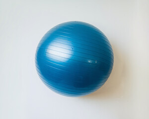 Obraz premium ISOLATED IMAGE OF A EXERCISE BALL