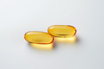 Oil filled capsules, softgel of food supplements, fish oil, omega 3, vitamin D3, vitamin E