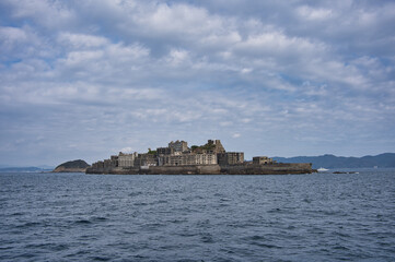 海軍艦島, 長崎,世界文化遺産,建築, 水, 旅行, アイランズ,  空, ランドマーク, 風景, 観光, 地中海, 要塞, タウンズ, サマータイム, 古い, 全景, ビル