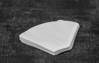 Zestaw papierowych filtrów przelewowych do kawy z cienkiego papieru, 