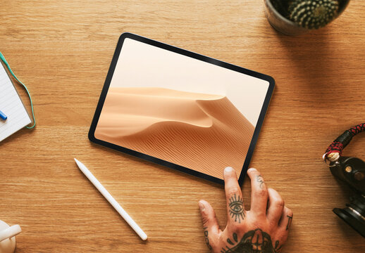 Screen Flatlay Tablet Mockup 