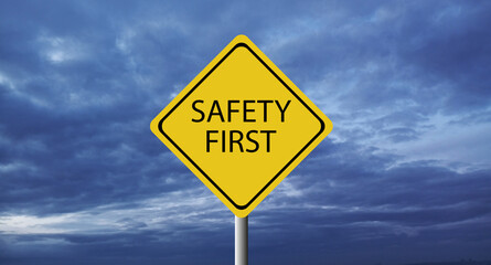 Naklejka premium danger,Hurricane Idalia warning sign against a powerful stormy background with copy space. Dirty and angled sign with cyclonic winds add to the drama.hurricane season sign on cloudy background